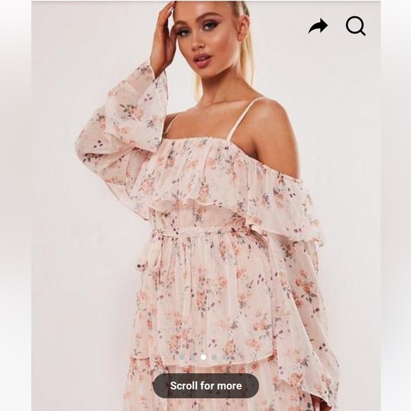 Missguided Tiered Dress - Picture 4 of 9
